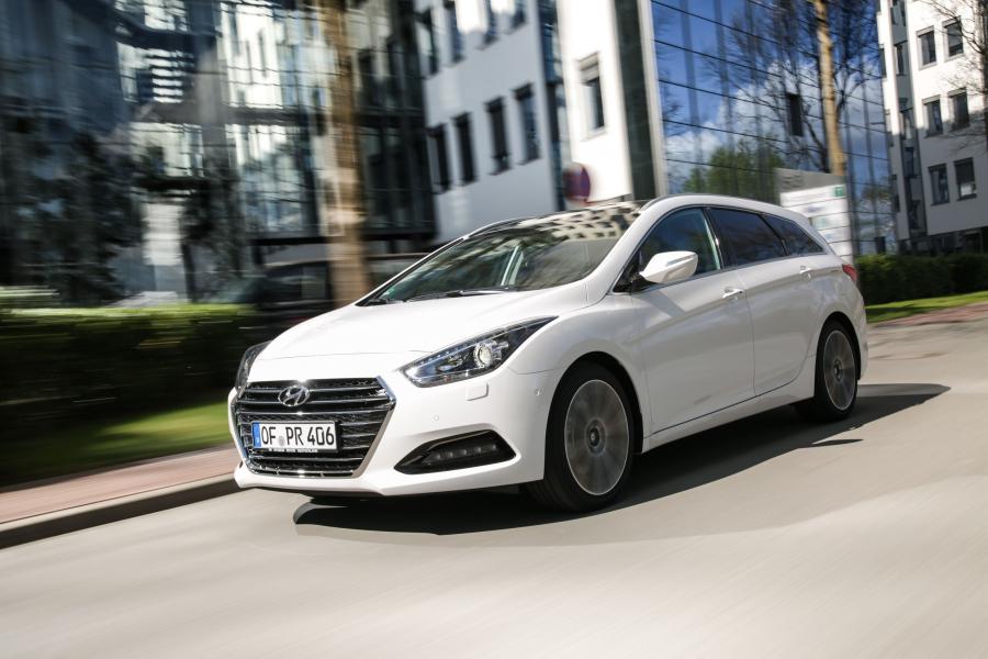  Hyundai i40 Wagon 2015 года  (фото 4 из 30)